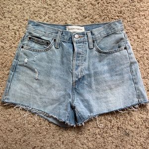 NWOT Arotzia Denim Forum Shorts